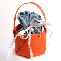 Paniers-cadeaux en vrac Paniers à bonbons en cuir PU Boîte à bonbons Cadeaux de mariage pour les invités Cadeaux de mariage pour les invités Souvenirs