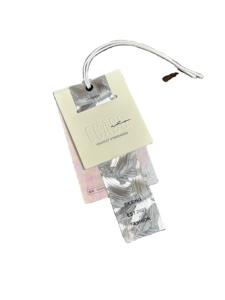 Etiquetas Personalizadas para Ropa con Logotipo |   Etiqueta Colgante Premium Impresa para Marcas de Ropa - Product Image 1