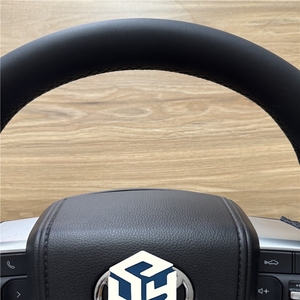 Volante Negro Brillante para Toyota Land Cruiser LC200 LC300 Prado <span class=keywords><strong>120</strong></span> 150 200 LC79 LC70 LC76 FJ70 FJ79 FJ200 - Product Image 2