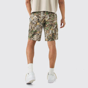 กางเกงขาสั้นคาร์โก้ทรงหลวมลายพรางต้นไม้พิมพ์ลายทั้งตัว ดีไซน์ล่าสุดปี 2024 กางเกงยีนส์ขาสั้นเอวสูงแฟชั่นสตรีทสำหรับผู้ชาย - Product Image 2