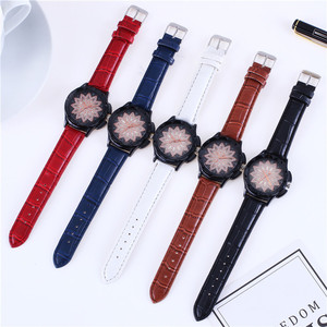 <span class=keywords><strong>Montre</strong></span>-<span class=keywords><strong>bracelet</strong></span> à quartz avec strass pour <span class=keywords><strong>femme</strong></span> avec grand cadran en cristal diamant fleur <span class=keywords><strong>Bracelet</strong></span> en <span class=keywords><strong>cuir</strong></span> dames Relogio Feminino - Product Image 6