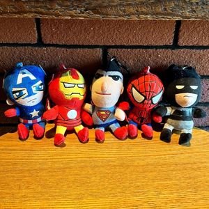 Peluche Carini da 4 Pollici (10 cm) di Personaggi Marvel, Bambole Imbottite Economiche, Piccoli Giocattoli di Peluche con Personaggi dei Cartoni Animati per Macchine a Pinza - Product Image 3