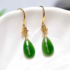 SGARIT Pendientes colgantes de jade natural verde intenso, joyería de jade de oro macizo de 18k, nefrita de Hetian para mujer, regalo para fiesta o aniversario - Product Image 3