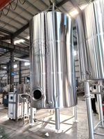 Réservoir de mélange de jus et de boissons en acier inoxydable de qualité alimentaire de 10 m3 avec chauffage/refroidissement, réservoir de mélange avec agitateur