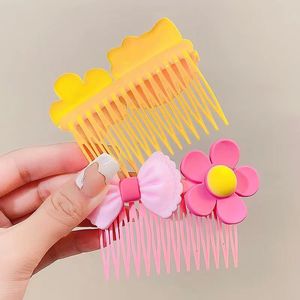 Peigne à cheveux pour enfants avec nœud, motif fleur arc-en-ciel, couleurs mélangées, 12 cm, en résine plastique, coiffe pour filles, été 2022 - Product Image 4