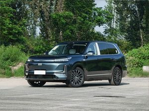 Geely M9กาแลคซีรถยนต์ขนาดใหญ่, ใหม่2025สบายรถ SUV ไฮบริดไฟฟ้า2WD/4WD รถธุรกิจขนาดใหญ่รถหรู6-Seater - Product Image 6