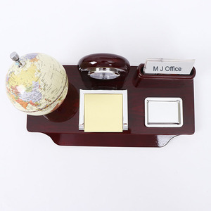 Organisateur <span class=keywords><strong>de</strong></span> <span class=keywords><strong>bureau</strong></span> avec globe, ensemble <span class=keywords><strong>de</strong></span> fournitures <span class=keywords><strong>de</strong></span> <span class=keywords><strong>bureau</strong></span> <span class=keywords><strong>en</strong></span> <span class=keywords><strong>bois</strong></span>, porte-cartes <span class=keywords><strong>de</strong></span> visite - Product Image 4