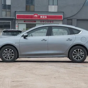 BYD Qin PLUS DM-i 2023 चैंपियन 55KM लीडिंग एडिशन लेफ्ट हैंड ड्राइव हाइब्रिड इलेक्ट्रिक न्यू एनर्जी कार एडवांस पेमेंट यूज्ड कार