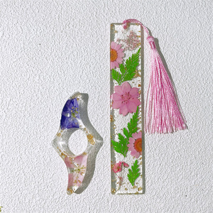 Handmade Acrylic Tùy Chỉnh Bookmark Khô Ép Hoa Với Tua Epoxy Chất Liệu Nhựa Quà Tặng Khuyến Mãi - Product Image 5