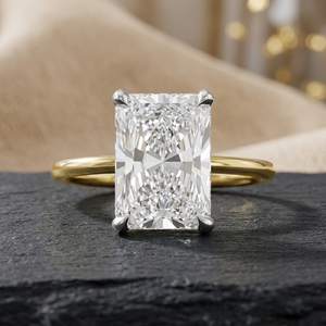 Bague de fiançailles élégante pour femme en or jaune 14K, sertie de diamants de laboratoire taille radiant, pavé à griffes, certifiée IGI, 4,07 carats - Product Image 3