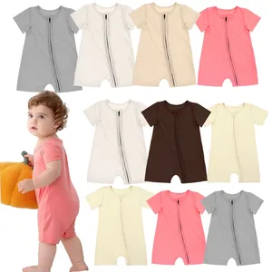 Bürste Milch Seide Baby-Pjamaha kurze Ärmel fußlose Strampler Schnappverschluss-Schlafanzug für Jungen Mädchen individuell