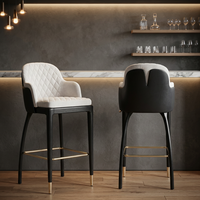 Moderner Gepolsterter Drehbarer Barhocker mit Gesteppter Rückenlehne und Metallgestell Luxuriöser Thekenstuhl für Hausbar, Gastronomie & Hotelgebrauch