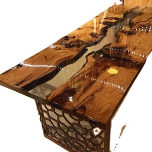 Vente en gros <span class=keywords><strong>Table</strong></span> de salon moderne de luxe personnalisée avec noyer <span class=keywords><strong>Table</strong></span> de rivière en résine époxy et bois massif pour le dîner - Product Image 1