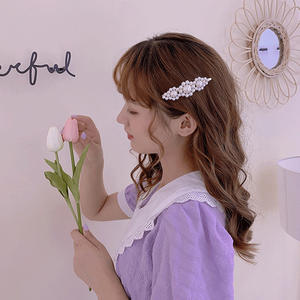 Venta al por mayor estilo coreano francés pico de pato pinza de pelo 80-150 piezas dulce perla cristal horquillas de Metal - Product Image 2