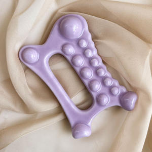 Peine Gua Sha de Cerámica Personalizable, Herramienta Multiusos de Forma Única para Raspado Corporal, Relajación Muscular Facial y Corporal - Product Image 4