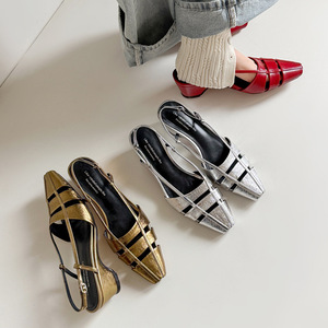Sandales en cuir de vachette respirantes à découpes 2026 pour femme, bout carré, talon bloc moyen, bride arrière, chaussures romaines en cuir véritable - Product Image 1