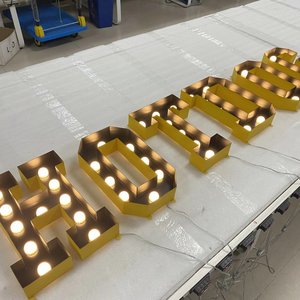 カスタム結婚式の装飾ライトマーキーレターLed大きな数字ライトアップ文字Ledマーキーアルファベットラブレター - Product Image 1