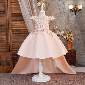 Vestido de Comunión <span class=keywords><strong>para</strong></span> Niña de 8 Años con Apliques de Encaje Satinado, <span class=keywords><strong>Ropa</strong></span> al por Mayor, Vestido de Princesa con Flores 3D - Product Image 4