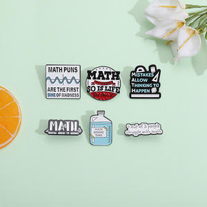 Broches en émail mathématiques créatives Fonction <span class=keywords><strong>Life</strong></span> Girls <span class=keywords><strong>Love</strong></span> Math Formula Metal Badges Punk Costumes Épinglettes Bijoux Accessoires - Product Image 2