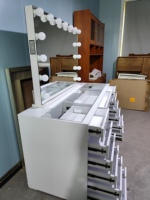 Table de maquillage moderne de luxe pour chambre à coucher avec miroir LED et tiroir lumineux, table de maquillage pour chambre à coucher