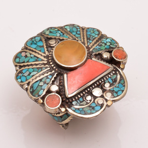 Vente en gros de bague en pierre précieuse lapis corail naturel Bijoux indiens classiques pour mariages fêtes de fiançailles fabriqués par des exportateurs - Product Image 4