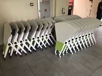 Table de formation pliable en gros avec roulettes, empilable et mobile, pour salle de classe et séminaire scolaire