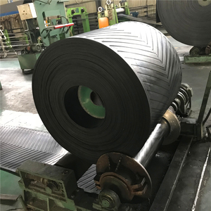Khai THÁC MỎ nặng <span class=keywords><strong>ep250</strong></span> Chevron băng tải cao su được sử dụng trong máy nghiền đá công nghiệp sản xuất băng tải chịu dầu - Product Image 2