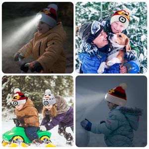 <span class=keywords><strong>Chapeau</strong></span> pour enfants à LED <span class=keywords><strong>de</strong></span> dessin animé, vente chaude au détail, avec certification CE FCC Rohs, pour l'hiver, la randonnée en plein air, chaud, lavable, rechargeable, bonnet <span class=keywords><strong>de</strong></span> Noël - Product Image 2