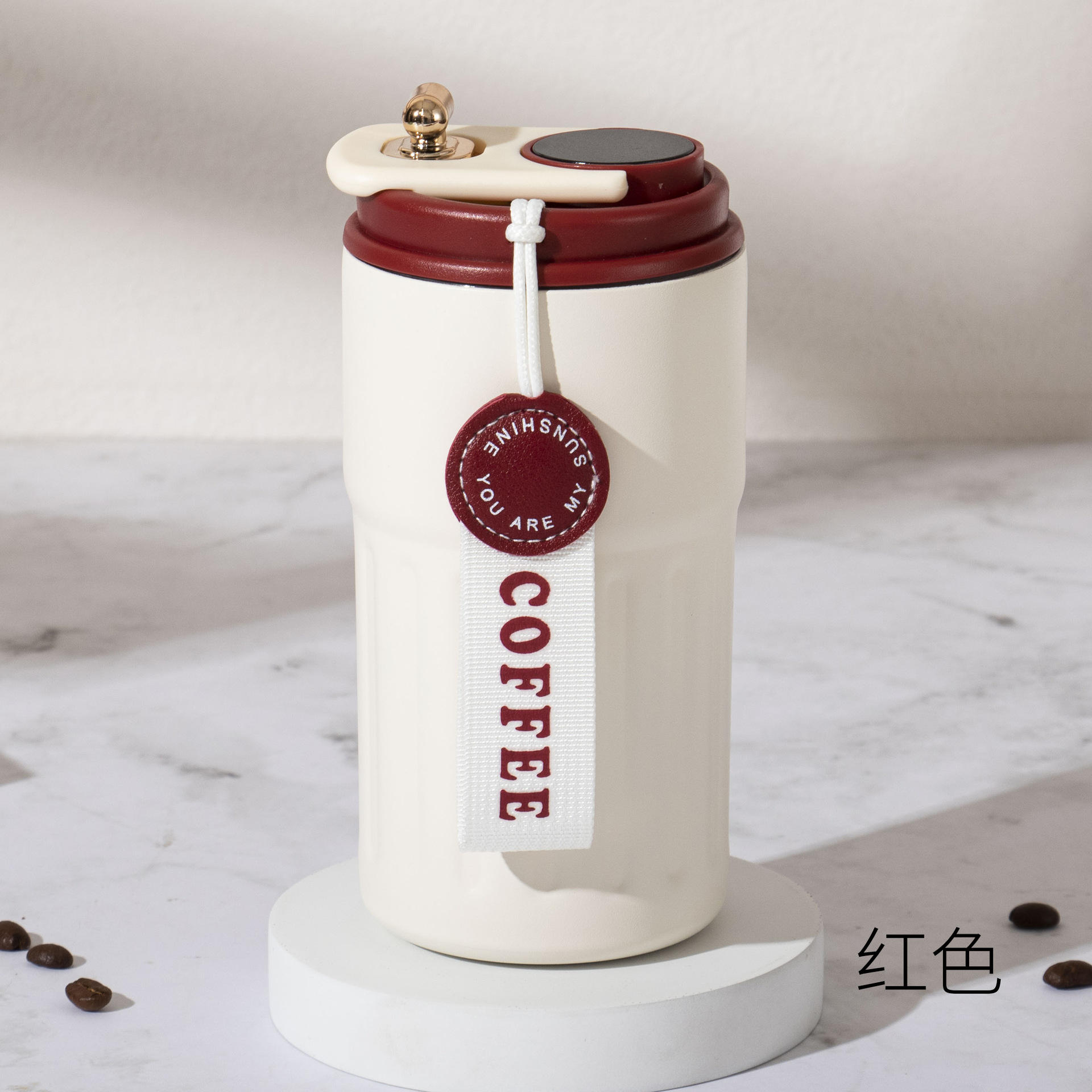 ลายทางแนวตั้งสีแดงเข้มที่ดูทันสมัย