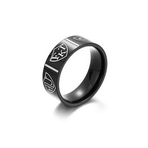 Yiwu ACEon วงสแตนเลสสตีลกว้างสำหรับผู้ชาย, สีดำเป็นแผ่นประทับโล่ภาษาต่างๆ hlj CTR <span class=keywords><strong>fkt</strong></span> เลือกแหวนขวาสีดำสำหรับผู้ชาย - Product Image 4