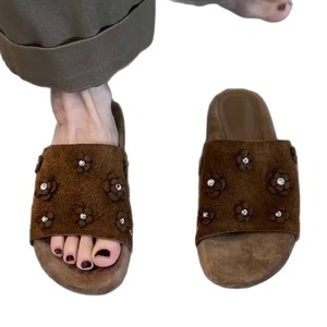 Fashion Soft Leather Flower Open-Toe <b>Slippers</b>, Women's Thick Sole Suede Slip-On Sandals for Outdoor Wear - Product Image 5