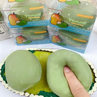 Jouets anti-stress en TPR en forme de mangue simulée, 7,9*5*6,4 cm, à rembourrage en blocs, faits main, à remontée lente, avec son craquant