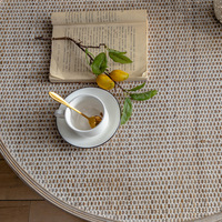 Table en rotin vintage, tressée à la main, table basse en osier en forme de sablier, table ronde rustique pour la maison, la maison d'hôtes, le salon