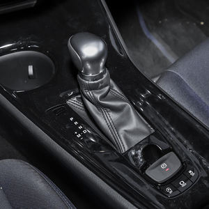 VUS 5 places de luxe avec toit ouvrant pour <span class=keywords><strong>Toyota</strong></span> <span class=keywords><strong>CHR</strong></span> 2,0 L Essence et huile-Véhicules hybrides électriques New Energy Auto en vente - Product Image 6