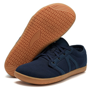 Chaussures de marche unisexes en cuir et maille à semelle souple et zéro dénivelé pour hommes et femmes, avec design à bout large - Product Image 4