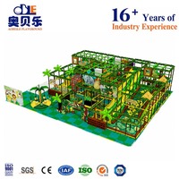 Structure de jeu intérieure pour enfants, personnalisée, écologique, durable, multi-niveaux, type safari, avec toboggan et structure d'escalade, pour usage commercial