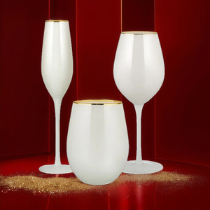Verres à vin rouge en <span class=keywords><strong>porcelaine</strong></span> blanche de couleur blanche unie élégante avec bord doré - Product Image 6