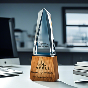 Noble-Base <span class=keywords><strong>de</strong></span> madera <span class=keywords><strong>de</strong></span> vidrio grabado, fabricante, regalo deportivo, logotipo personalizado, Bola <span class=keywords><strong>de</strong></span> mano, trofeo, premios, artesanía - Product Image 1