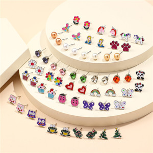 Ensemble de boucles d'oreilles en émail pour enfants, Mini sirène, papillon, grenouille, Animal, marguerite - Product Image 1