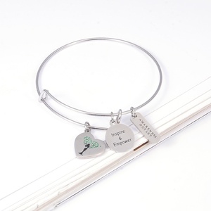 Pulsera de Acero Inoxidable Ajustable para Profesores y Consejeros Escolares, con Logotipo Grabado, Regalo, Nueva Joyería - Product Image 3