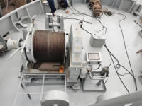 Treuil d'ancre hydraulique avec option de télécommande Fonctionnement pratique et caractéristiques de sécurité améliorées