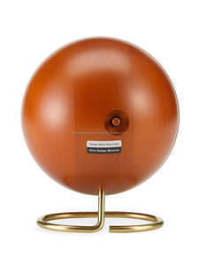 Reloj de Mesa con Diseño de Media Esfera en Metal Premium con Base Chapada en Oro y Agujas Negras, Perfecto para Decoración del Hogar - Product Image 3