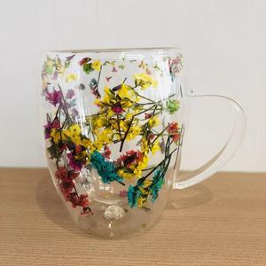 厂家定制高硼硅酸盐双壁玻璃咖啡杯带干花 - Product Image 1