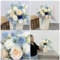 Hochwertiger Lila Künstlicher Blumenball als Tischdekoration für Hochzeiten, 60cm Eleganter Lila Seidenrosenstrauß für Event-Layout