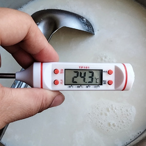 Electronic digital display food thermometer, kitchen water and oil <b>temperature</b> measuring <b>instrument</b>, barbecue, baking, and cake - Product Image 4