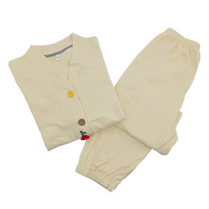 Conjuntos de pijamas de mujer de algodón orgánico 100% personalizados al por mayor, ropa de dormir de punto con cierre de botones ecológica para primavera y otoño - Product Image 1