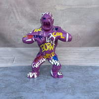 Statue de gorille géométrique en graffiti grandeur nature personnalisée, sculpture en résine pop art King Kong pour la décoration de magasin de vêtements de rue