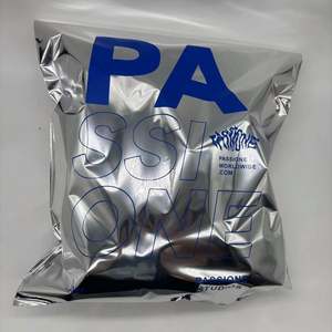 Bolsas de Envío Metálicas Plateadas Personalizadas con Logotipo Impreso para Ropa - Product Image 4