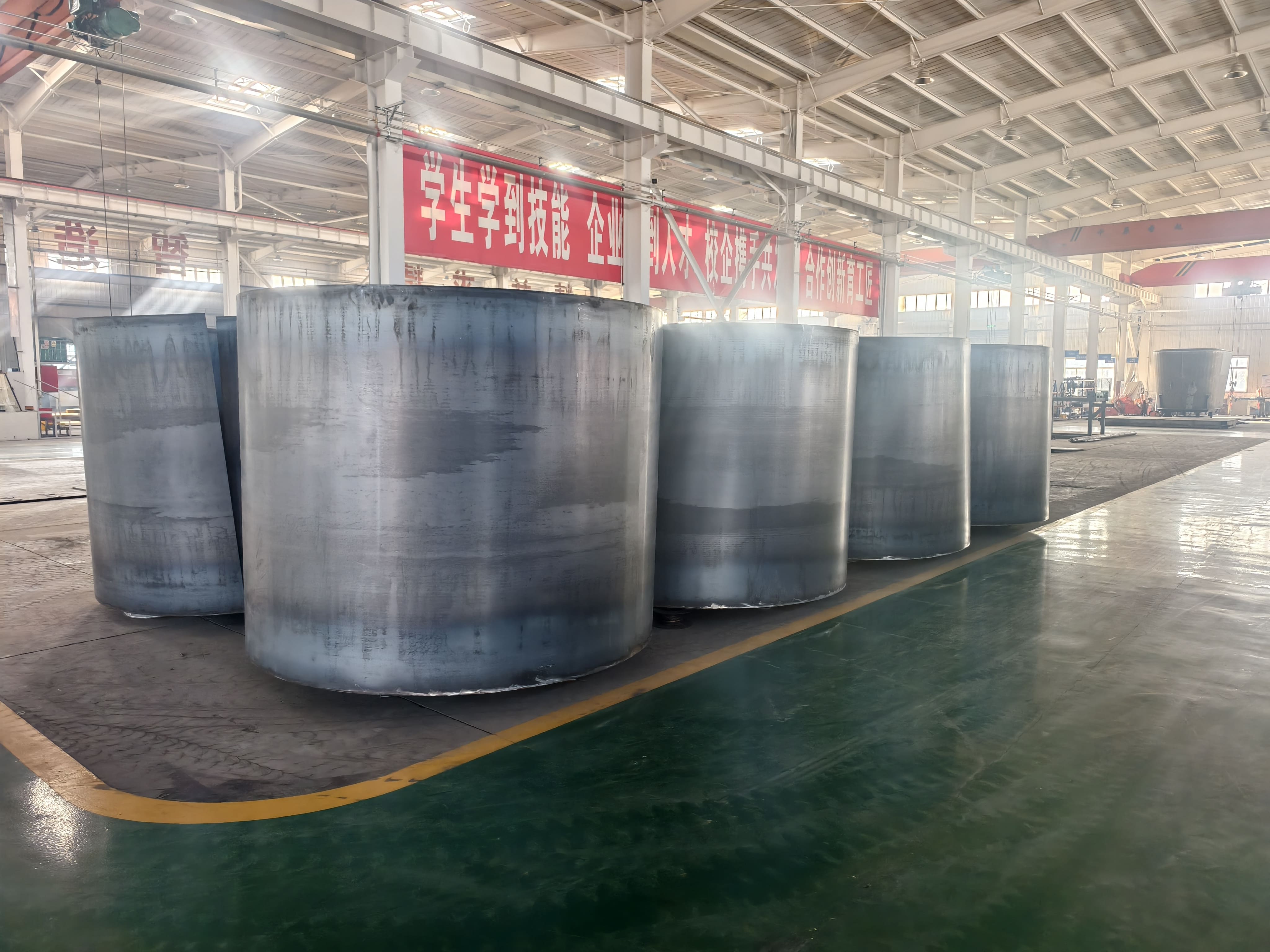 poultry farm feed mixer