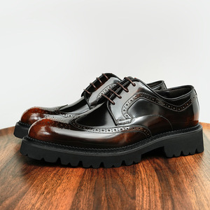 Zapatos de cuero para hombre brillante de diseñador 2025, zapatos transpirables de cuero de negocios formales elevados para hombre - Product Image 5